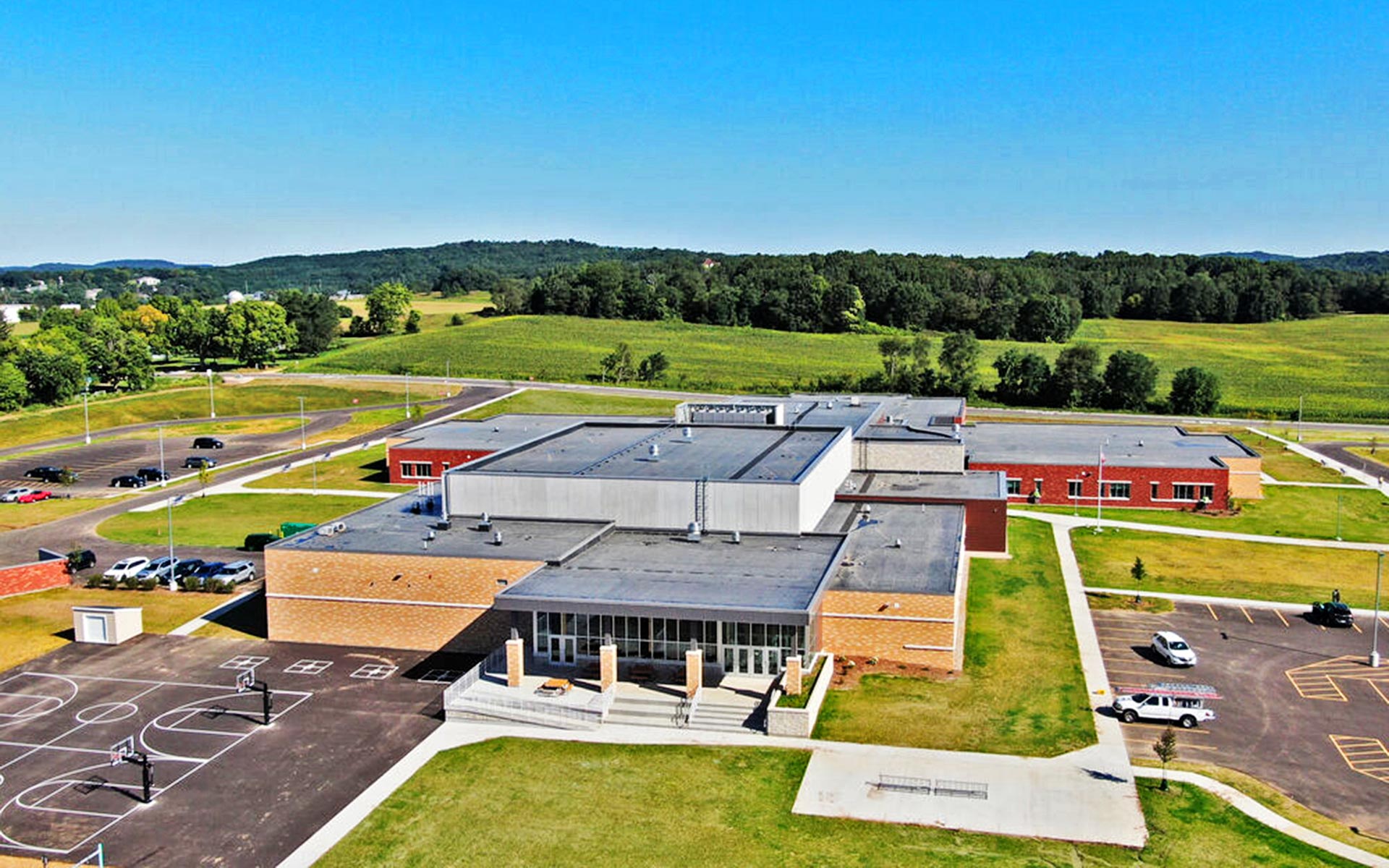 Reedsburg School District Construction Portfolio Kraemer Brothers