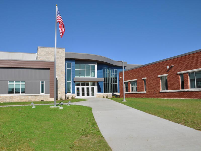 Reedsburg School District | Construction Portfolio | Kraemer Brothers